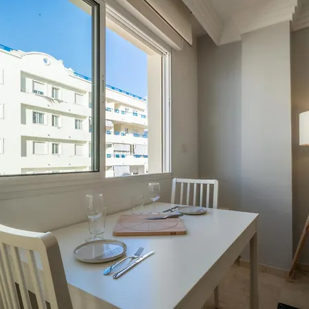 1 Inea Vistas Al Mar Y Garage 1dorm Apartmán Marbella